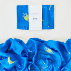 Giant Playsilk in Star