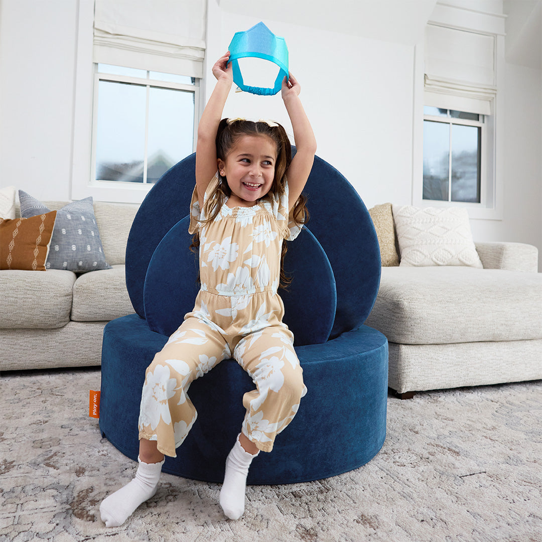 Playsilk Crown in Sea